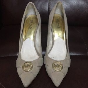Michael Kors tan heels